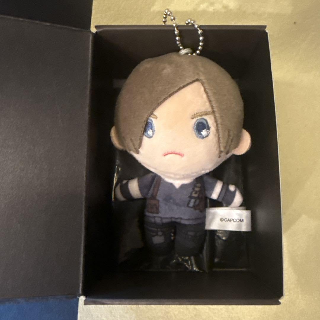 Amazon.co.jp: USJ ユニバ バイオハザード コレクタブル